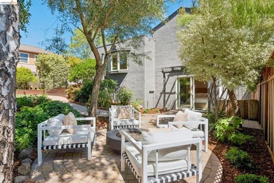 New listing. Exceptional Upper Oakmore Traditional with timeless - photo 50