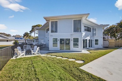 This One of a Kind Fully Renovated 5 Bedroom, 4 Bath Pool Home - photo 50