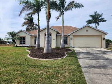 Cape Coral Lakes Area Home For Sale in Cape Coral Florida