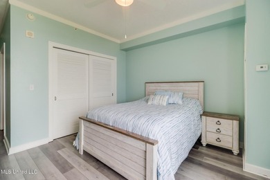 Water views and warm breezes in the heart of Biloxi Beach - if - photo 15