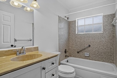 Welcome to this beautifully maintained villa in the desirable - photo 20