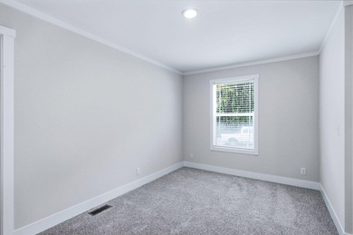 Brand new construction on nearly half an acre in Spring City - photo 26