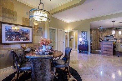 This beautiful ranch-style condo in Altamira offers true