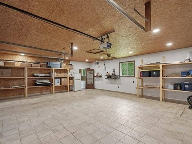 Welcome home to this charming and well-maintained brick ranch - photo 31
