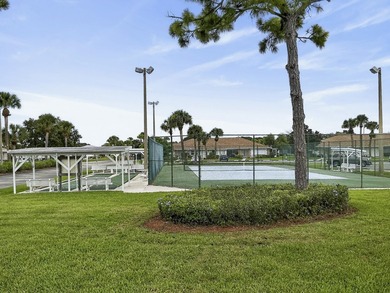 Welcome to this beautifully maintained villa in the desirable - photo 31