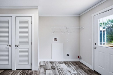 Brand new construction on nearly half an acre in Spring City - photo 37
