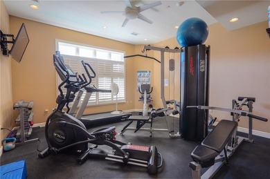 This beautiful ranch-style condo in Altamira offers true