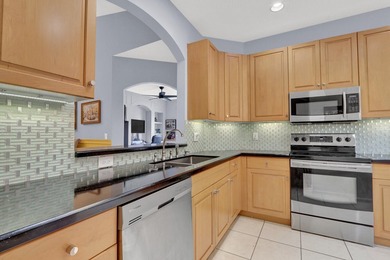 This bright and spacious home boasts soaring ceilings and a - photo 5