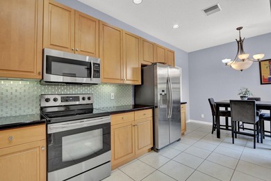 This bright and spacious home boasts soaring ceilings and a - photo 7