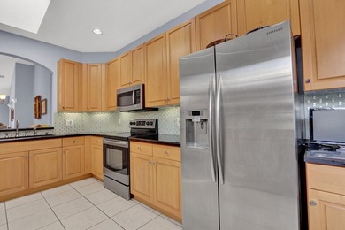 This bright and spacious home boasts soaring ceilings and a - photo 9