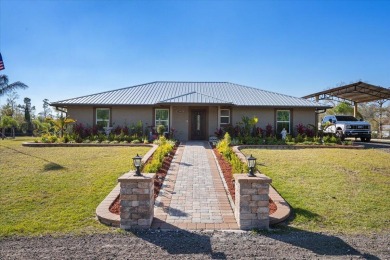 Lake Home For Sale in Okeechobee, Florida