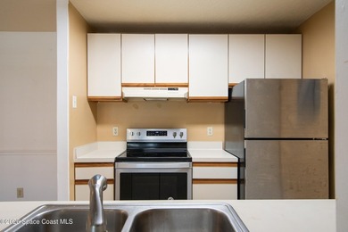 Welcome to Cypress Cove Condominiums in the highly desirable - photo 12