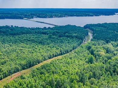 Lake Gaston's prime location for new business development is in - photo 33