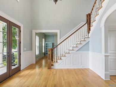 Exceptional lakefront residence situated on a premier double lot - photo 6