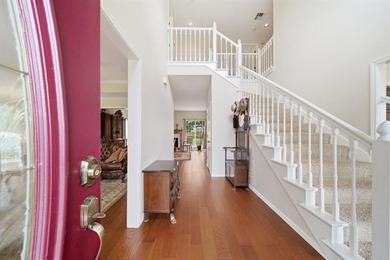 Welcome to this custom-designed modern Victorian on a premium - photo 9