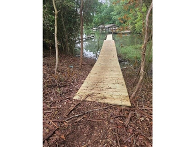 Waterfront lot with pier ready for you to build your summer - photo 8