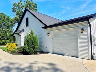 Built in 2022 and conveniently located just minutes from Lake - photo 3