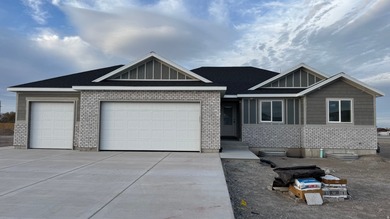 Great Salt Lake Home For Sale in Grantsville Utah