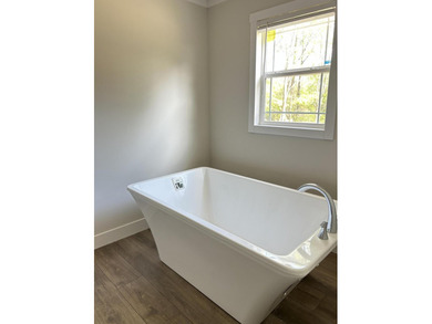 Brand new construction on nearly an acre in Spring City offering - photo 15