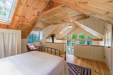 Tree House Cottage is a magical property overlooking Hosmer Pond - photo 17