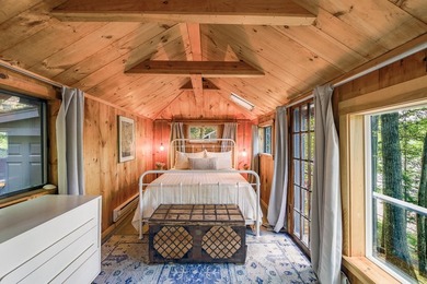 Tree House Cottage is a magical property overlooking Hosmer Pond - photo 21