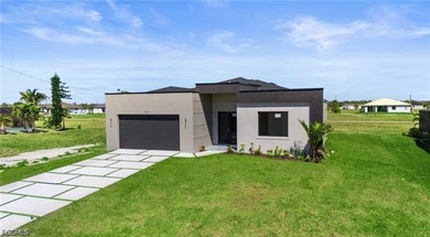 Discover this stunning, move-in-ready new construction home - photo 1