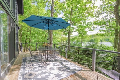 Tree House Cottage is a magical property overlooking Hosmer Pond - photo 31