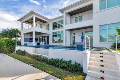 This new construction waterfront residence, completed in 2023 - photo 2