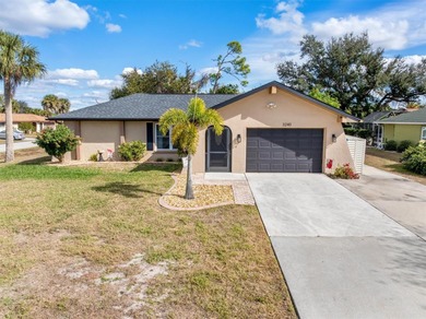 Port Charlotte Waterway Area Home For Sale in Punta Gorda Florida