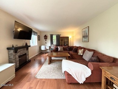 Rare opportunity to own an updated single floor home on a dead - photo 3