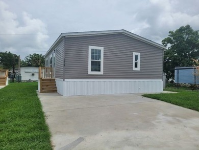 Own your own 3 bed/2 bath home! Make an appointment now to see - photo 4