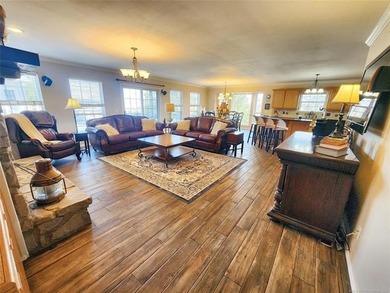 Welcome to your own private lake retreat-3.58 acres of unmatched - photo 9