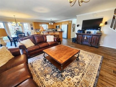 Welcome to your own private lake retreat-3.58 acres of unmatched - photo 10
