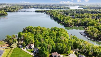 Mountain Island Lake Home For Sale in Charlotte North Carolina