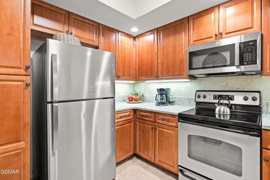 This 3 Bedroom/2 Bath Riverstone Unit has been recently - photo 11