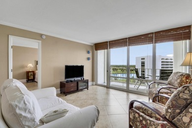 Welcome to one of North Palm Beach's premiere condo buildings - photo 11