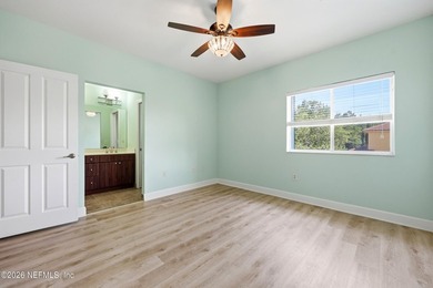 Price adjusted on this Water view, move-in-ready condo in Il - photo 14