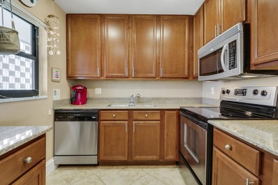 Welcome to one of North Palm Beach's premiere condo buildings - photo 23