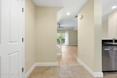 Price adjusted on this Water view, move-in-ready condo in Il - photo 25