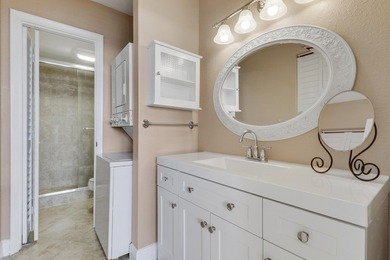 Welcome to one of North Palm Beach's premiere condo buildings - photo 29