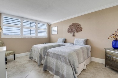 Welcome to one of North Palm Beach's premiere condo buildings - photo 32