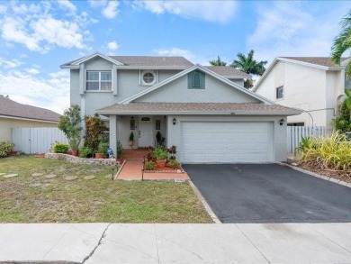 Lake Home For Sale in Pembroke Pines, Florida