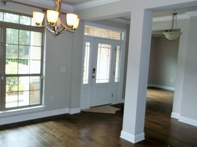 Priced to sell. Spacious 5-bedroom, 3 bath 1 story home, enter - photo 19