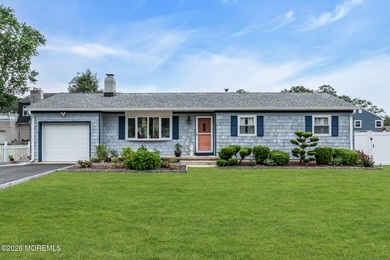 Brick's highly desirable Lake Riviera offers this expanded 3 - photo 1