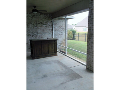 Priced to sell. Spacious 5-bedroom, 3 bath 1 story home, enter - photo 30