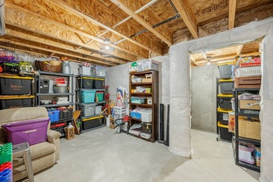 Sellers are motivated. They are suddenly moving for a new job - photo 32