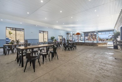 Introducing Hawthorn House, a fully furnished luxury retreat in - photo 44