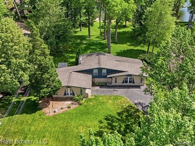 Stunning All-Sports Lakefront Living! Experience lake living at - photo 5