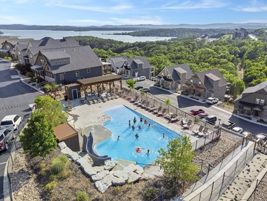 Introducing Hawthorn House, a fully furnished luxury retreat in - photo 50