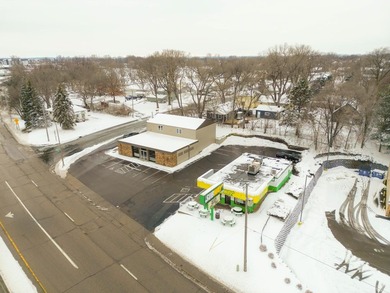 Unlock the potential of this versatile, fully-renovated - photo 3
